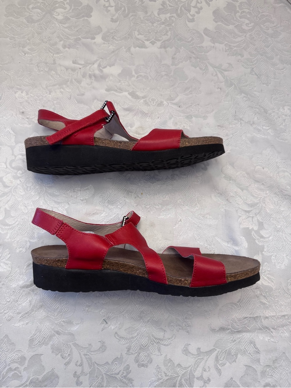 Naot Pamela Kiss Red Leather Comfort Shoe Sandal Size 43 / 12 Bling Leather Cork - Picture 9 of 9